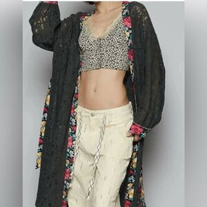 POL Oversized Dark Olive Gray Belted Kimono Duster With Floral Detail